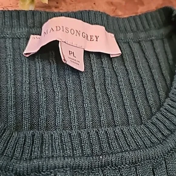 Emerald green long sleeve top PL Madison Grey - Picture 5 of 12